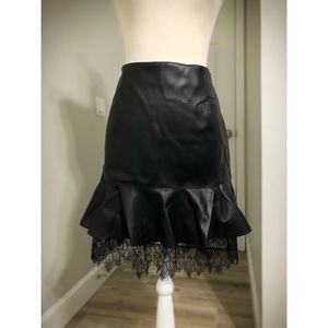 🆕Who What Wear faux leather skirt with lace (NWT)